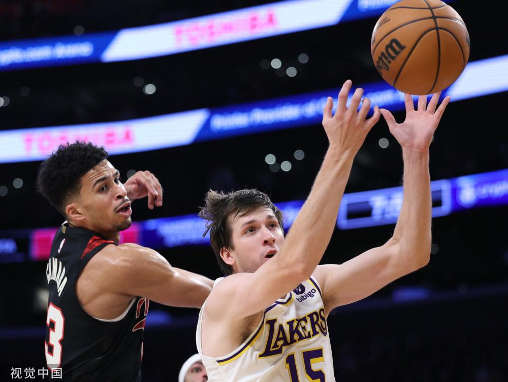 与此同时 与此同时