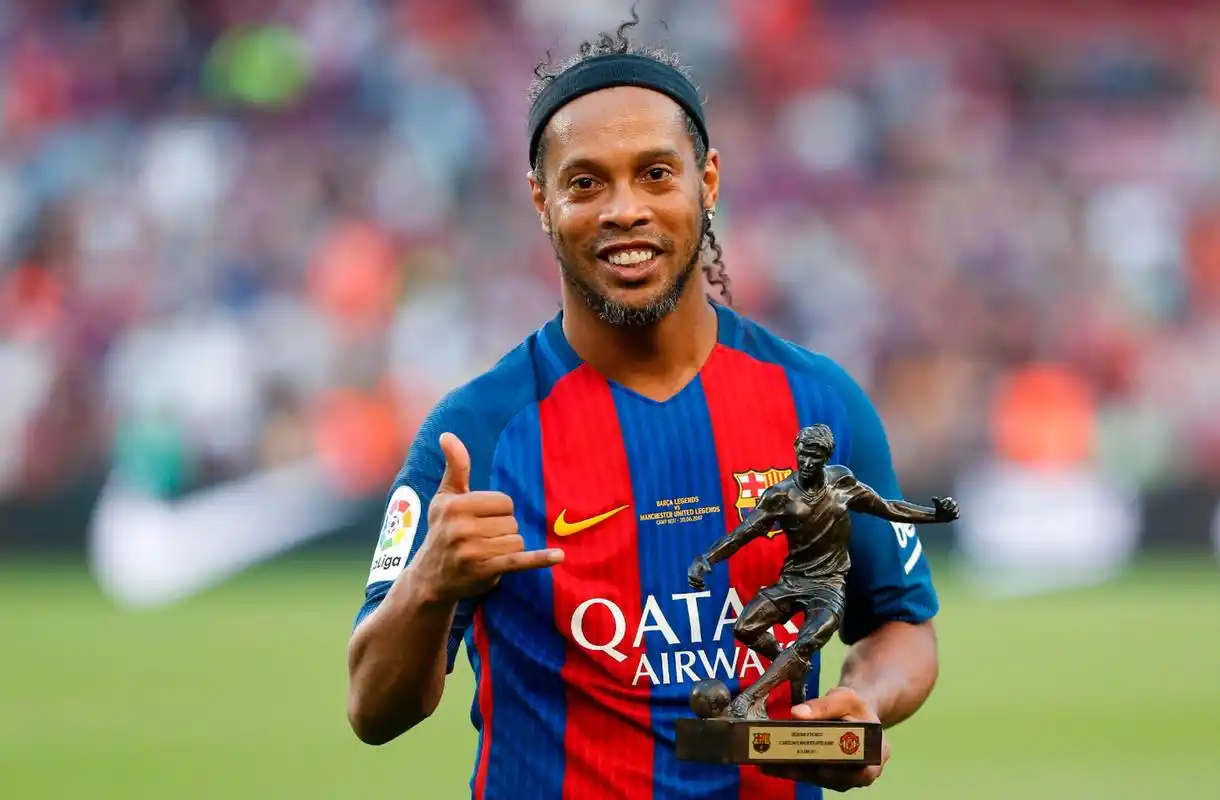 全红婵显得 全红婵显得