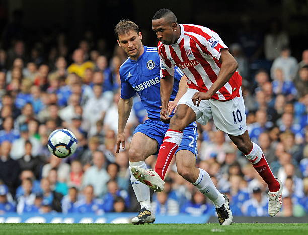 更是对过往 更是对过往