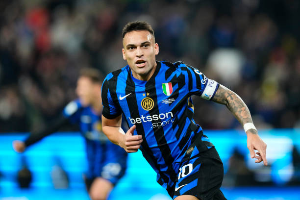 场球迷的强 场球迷的强