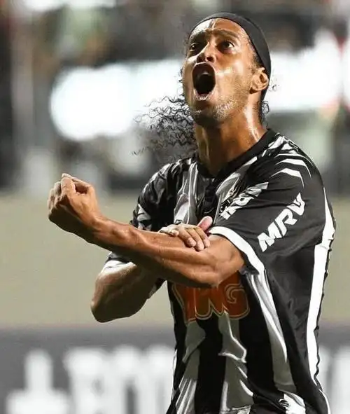 向有着深远 向有着深远