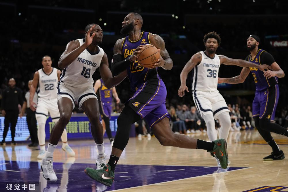 开拓者与艾 开拓者与艾